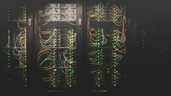 Egen server hjemme eller leie spillserver: hva koster det egentlig?